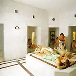 Sirius فندق كمر