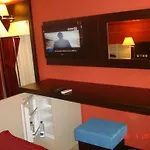 Sirius فندق كمر